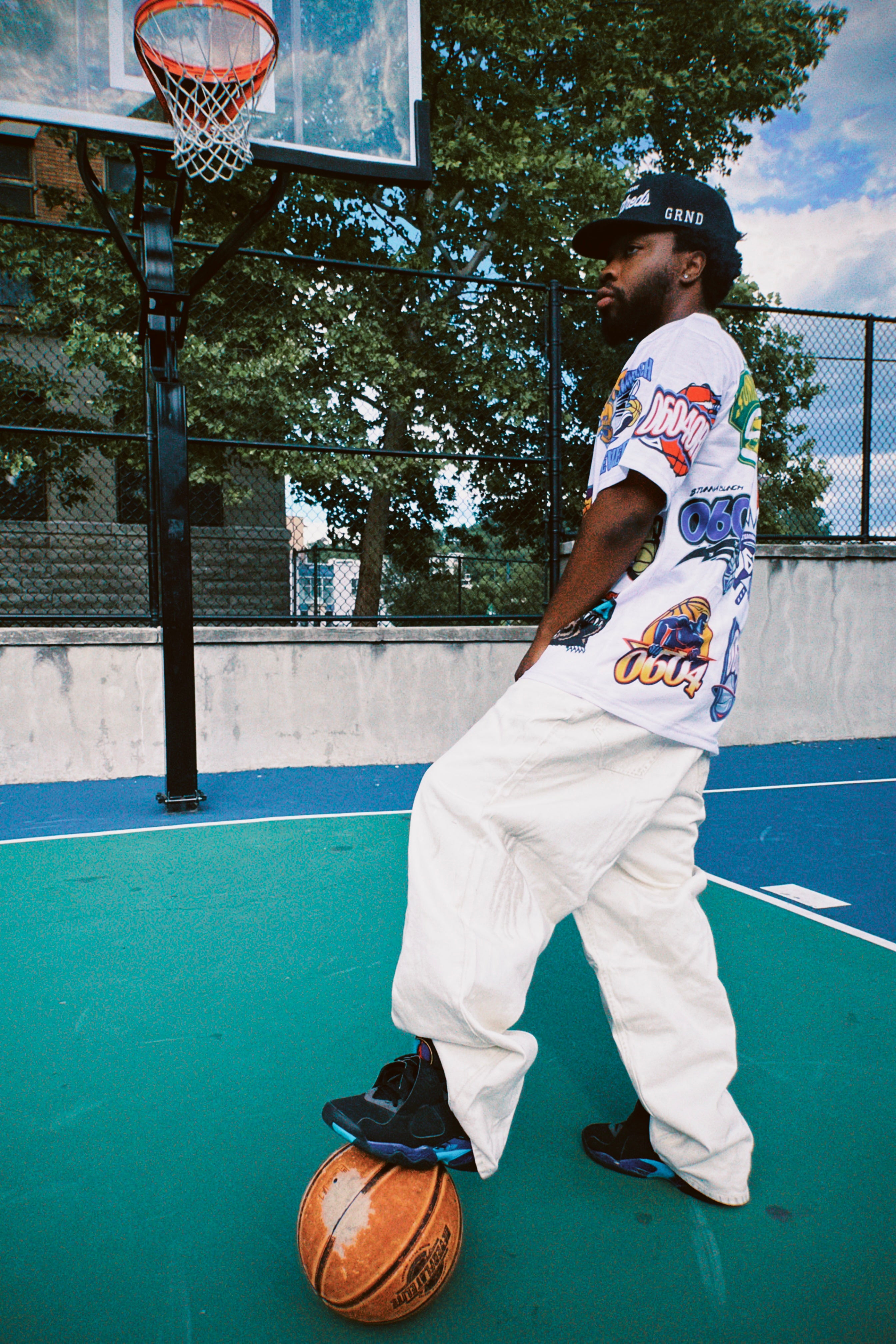 ***STUNT LEAGUE T-SHIRT [WHITE]